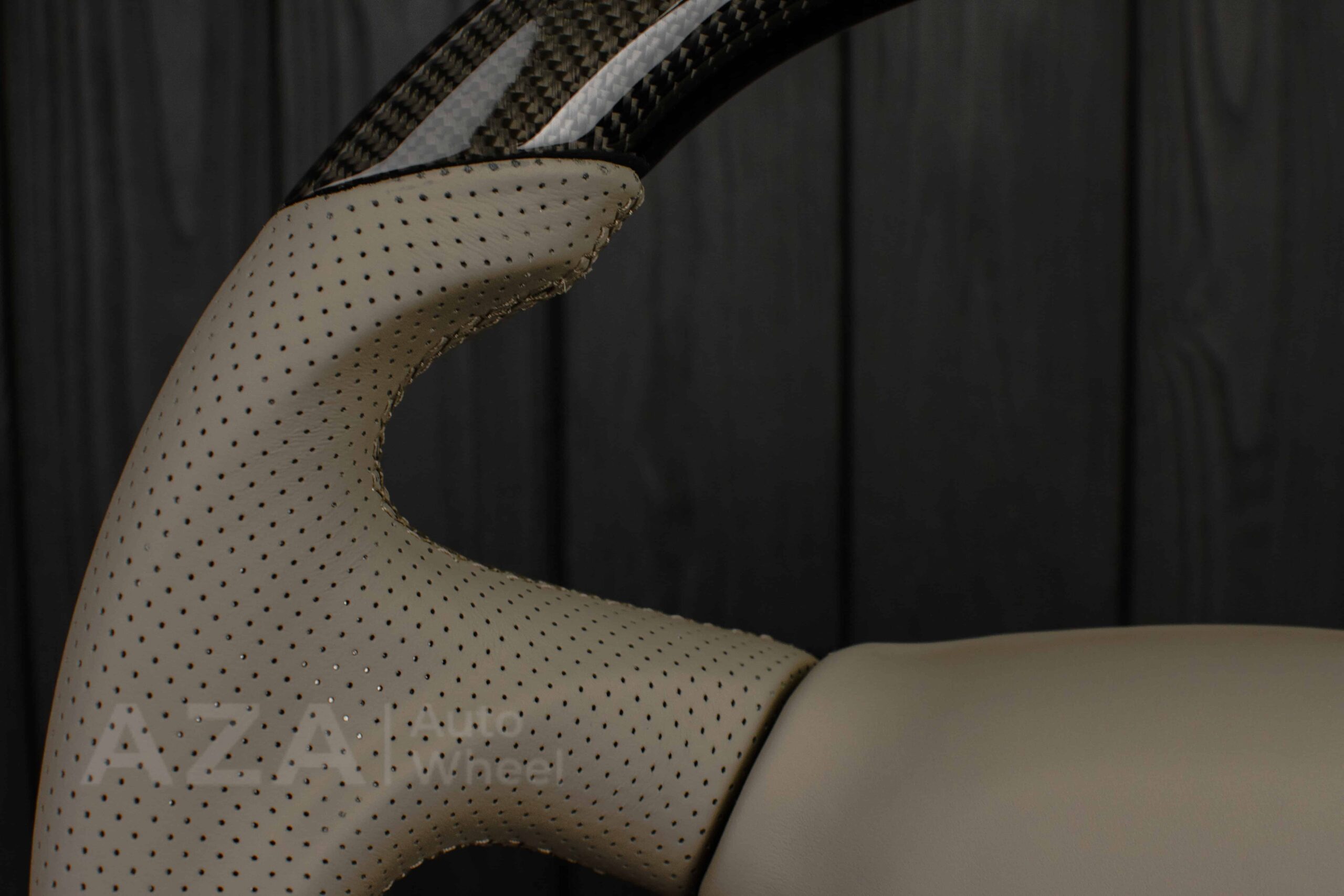 Steering wheel GM, Silverado, Sierra, Escalade, Yukon, S10, Blazer, Tahoe, Suburban (1998-2002) Carbon fiber/Perforated leather/Tan Accents - Image 11