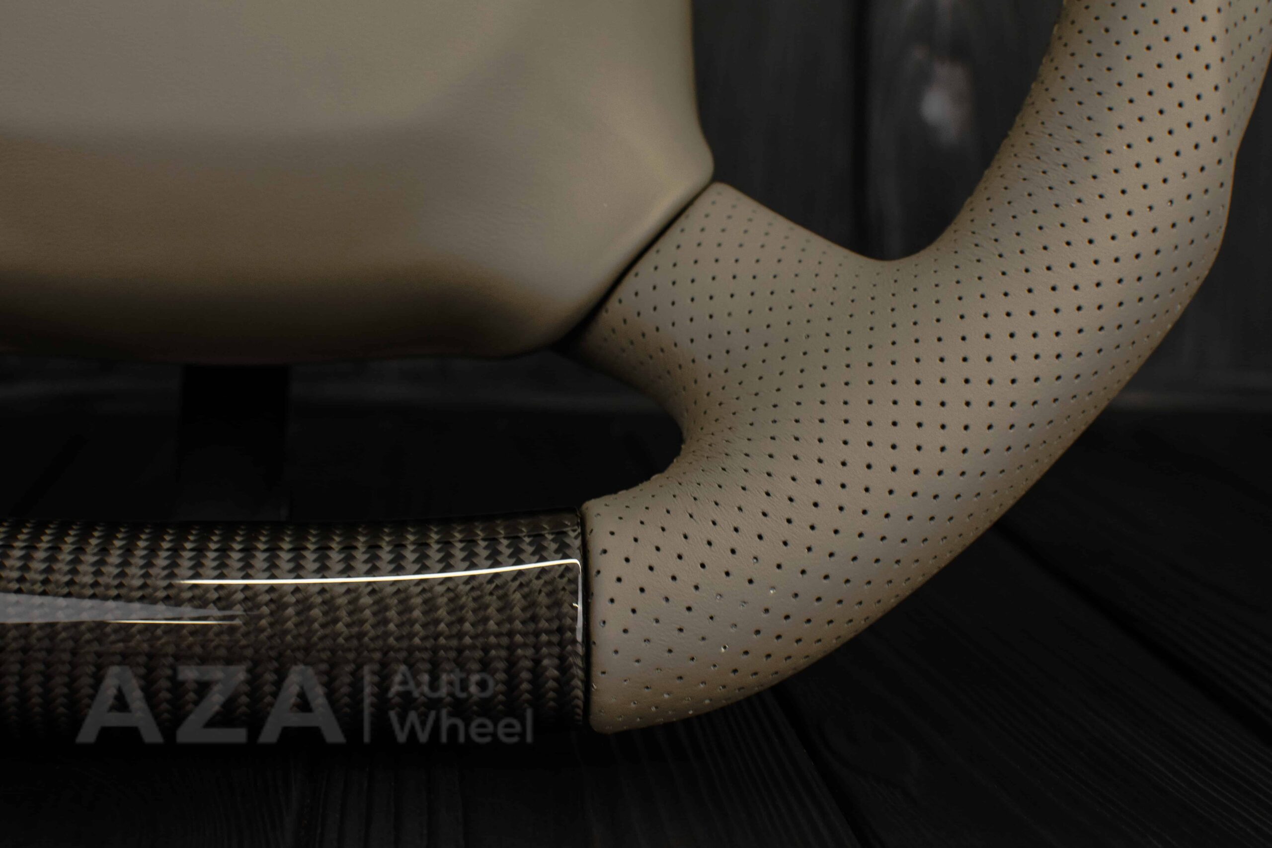 Steering wheel GM, Silverado, Sierra, Escalade, Yukon, S10, Blazer, Tahoe, Suburban (1998-2002) Carbon fiber/Perforated leather/Tan Accents - Image 13