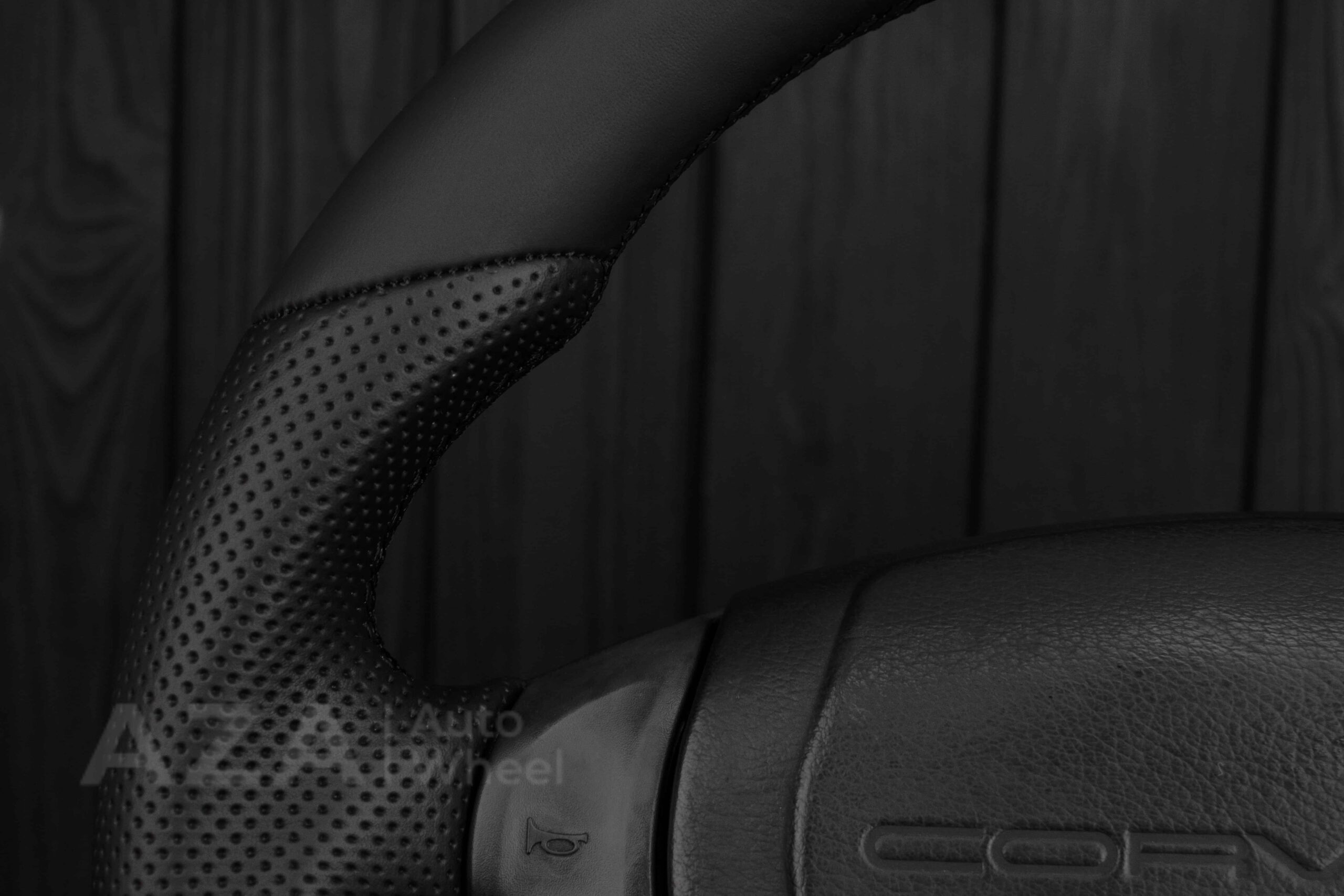 Steering wheel 1990-1993 Corvette C4 Napa/Perforated leather - Image 12
