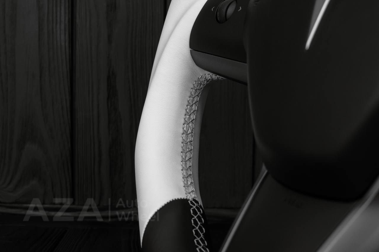 Steering Wheel Tesla Model 3Y Italian Napa/Black White Custom - Image 12