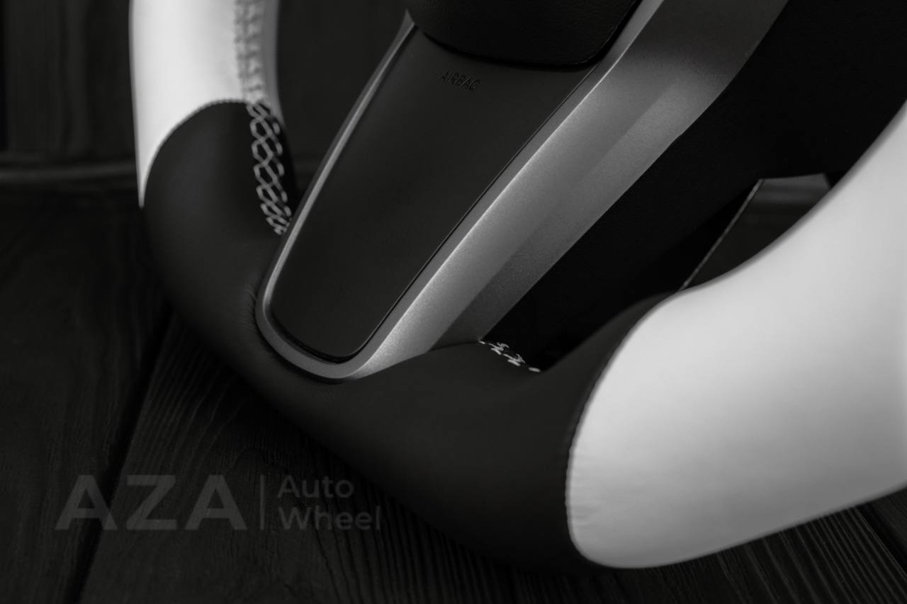Steering Wheel Tesla Model 3Y Italian Napa/Black White Custom - Image 15