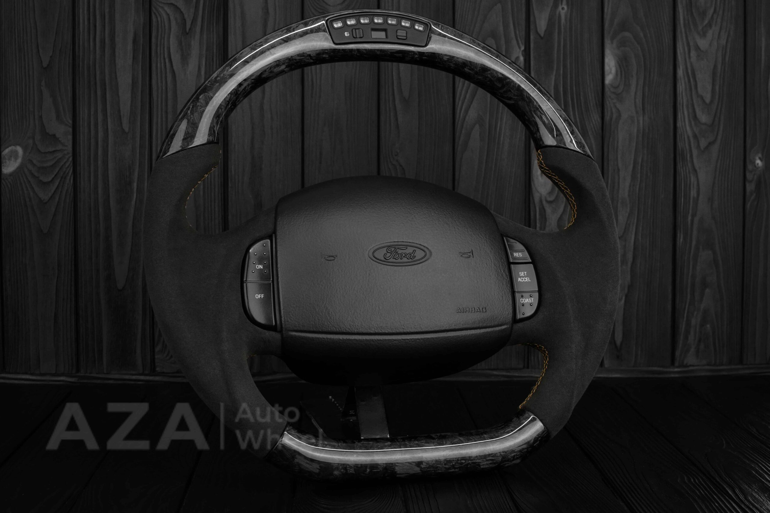 Steering wheel Ford F150/F250/F350 97-2007 Alcantara/Forged Carbon/Rev display - Image 4