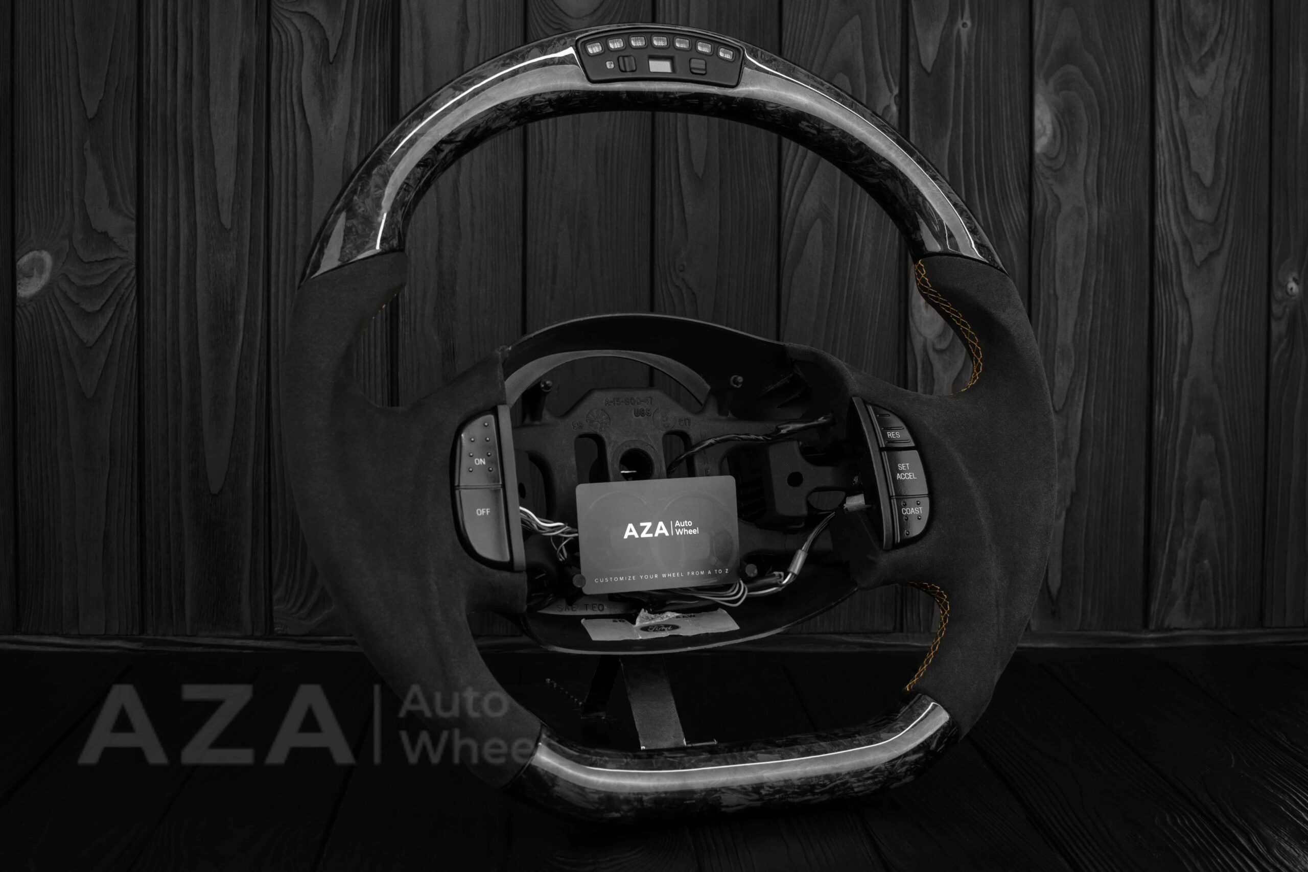 Steering wheel Ford F150/F250/F350 97-2007 Alcantara/Forged Carbon/Rev display - Image 16