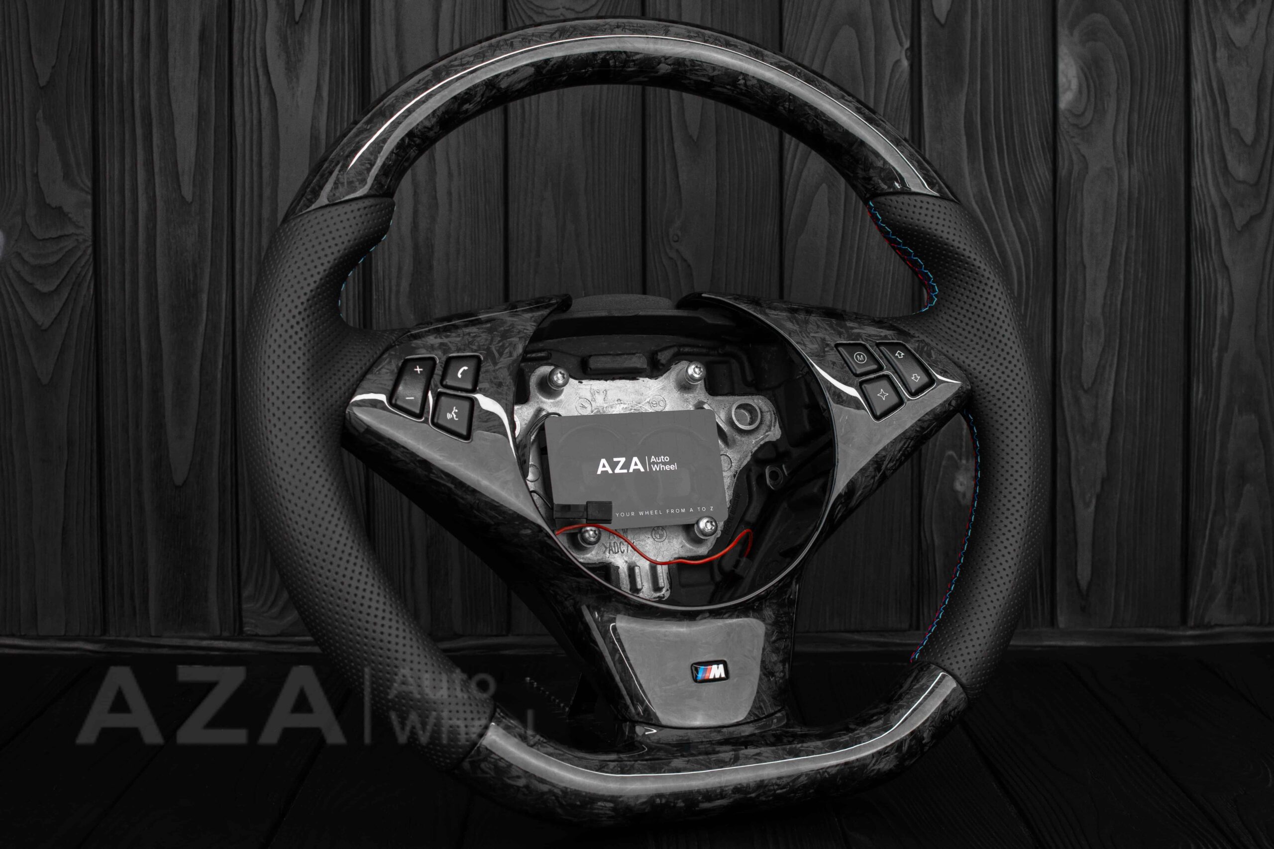 Steering wheel BMW E6X Forged carbon fiber/Perforated leather - Image 19