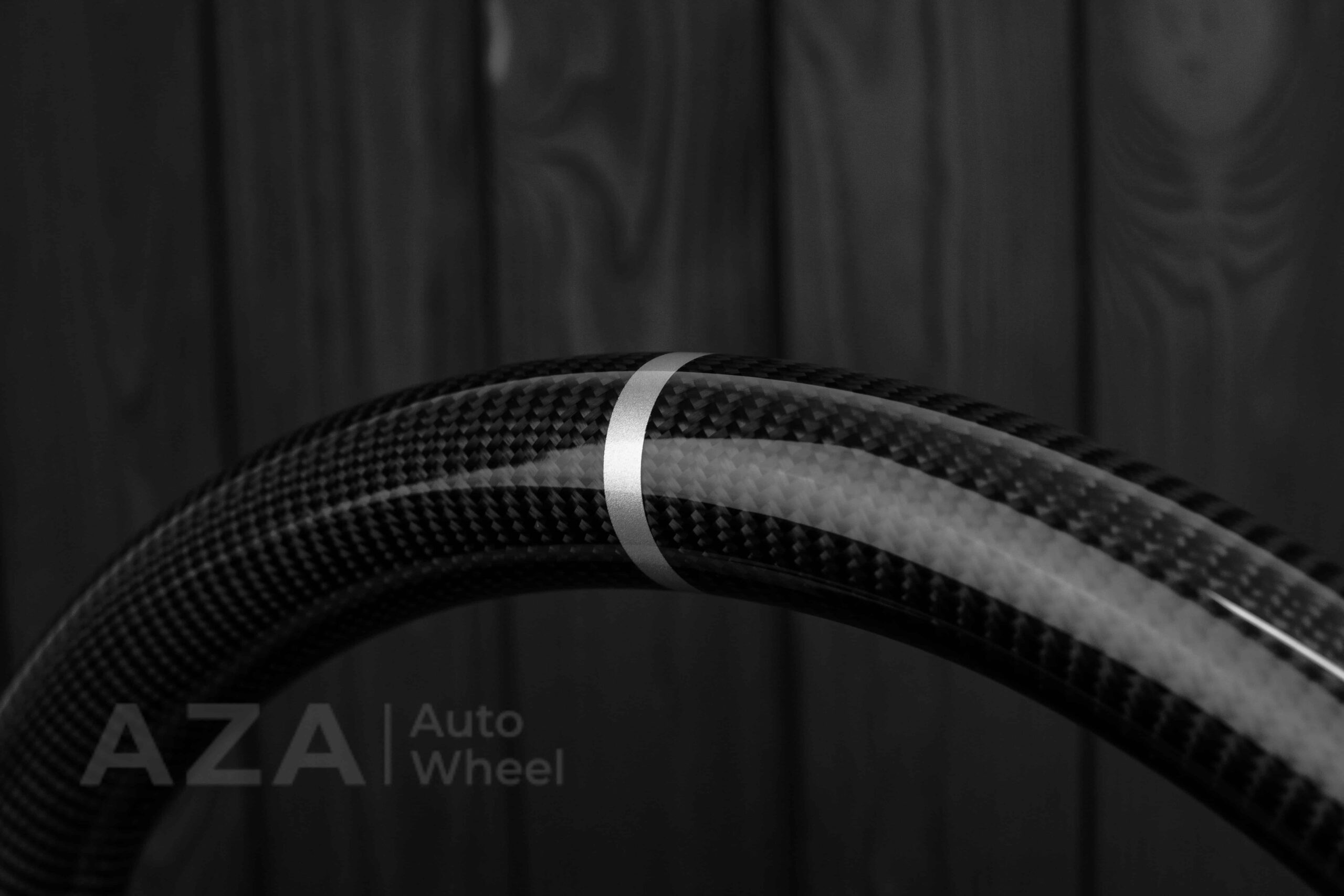 Steering wheel Ford Excursion F250/F350 Carbon Fiber/Perforated leather/Silver stripe - Image 12