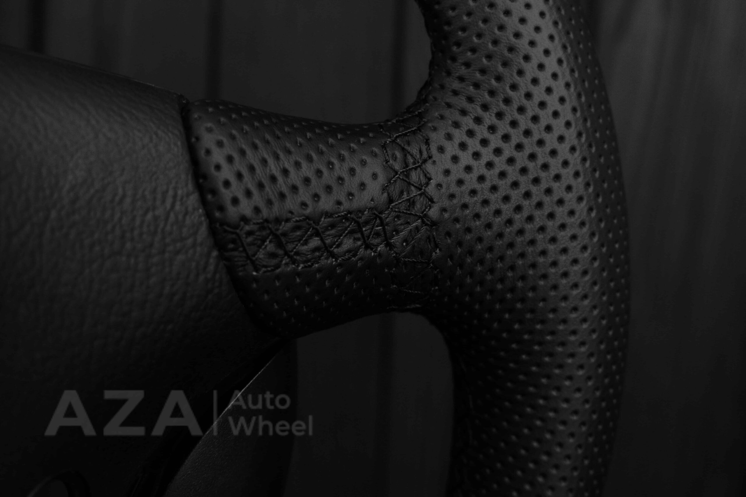 Steering wheel Ford Mustang/Cobra/Saleen 1994-2004 Napa/Perforated leather/Black stripe - Image 14