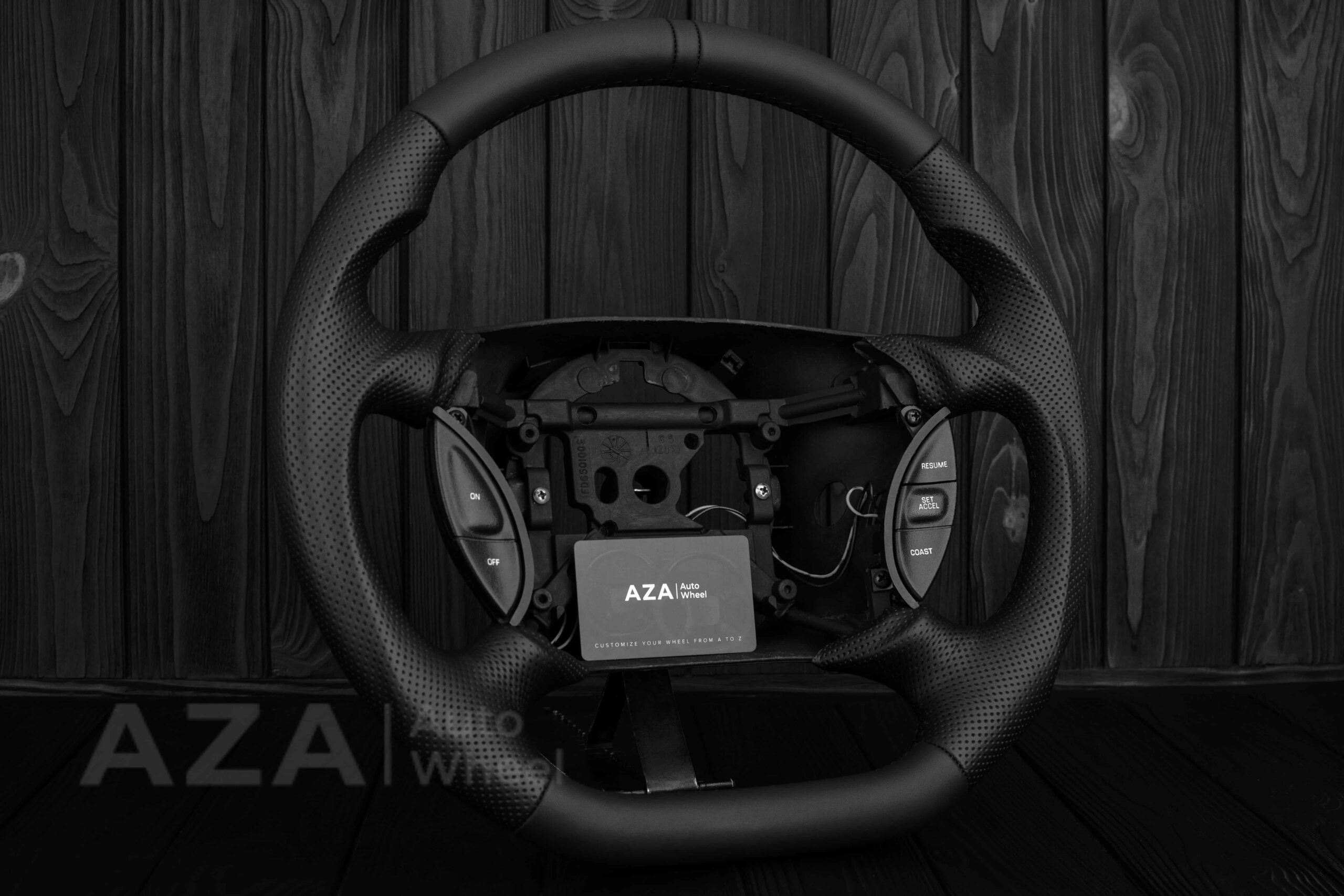 Steering wheel Ford Mustang/Cobra/Saleen 1994-2004 Napa/Perforated leather/Black stripe - Image 17