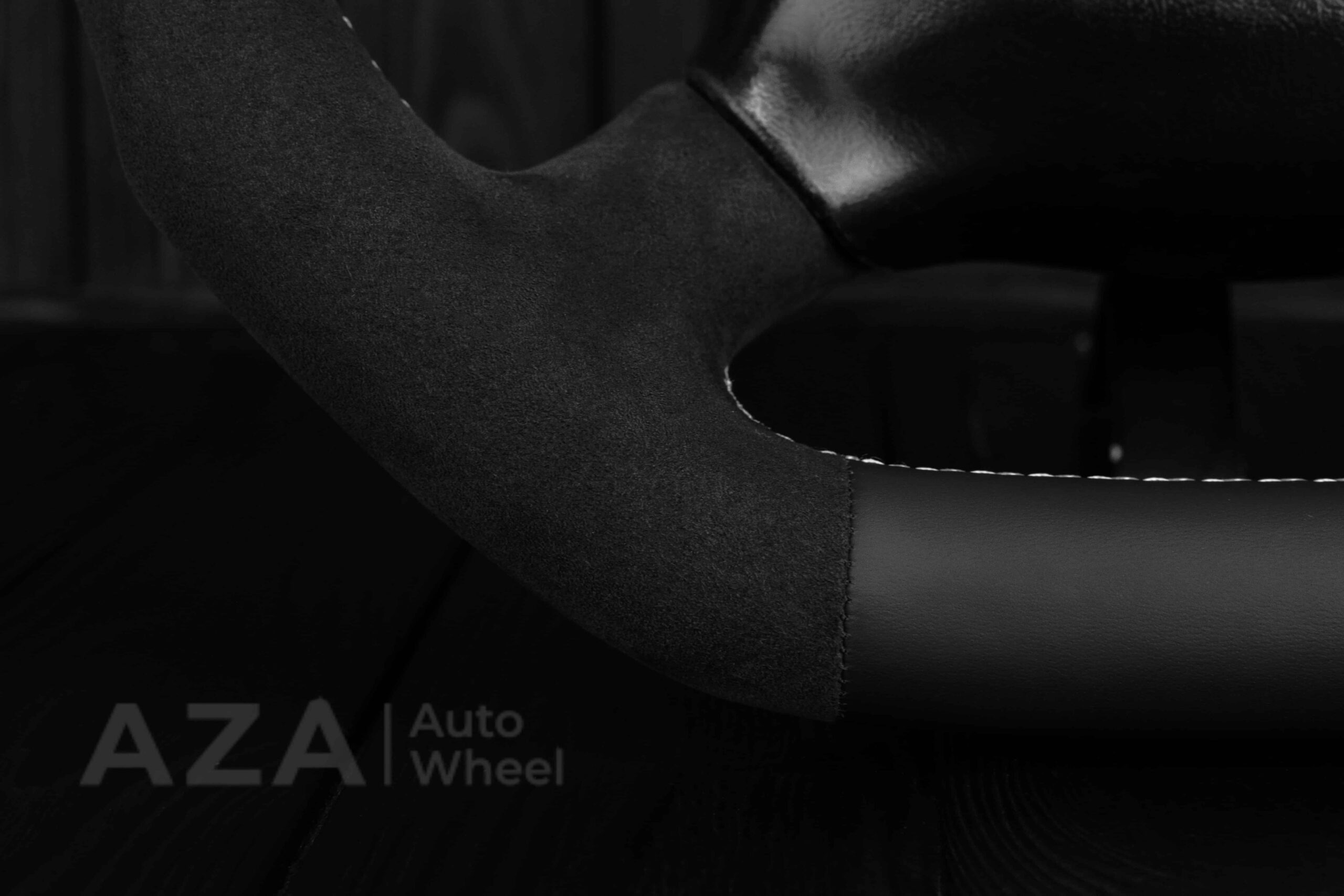 Steering wheel GM, Silverado, Sierra, Escalade, Yukon, S10, Blazer, Tahoe, Suburban (1998-2002) Alcantara/Napa/Light Gray stitch/White Stripe - Image 9