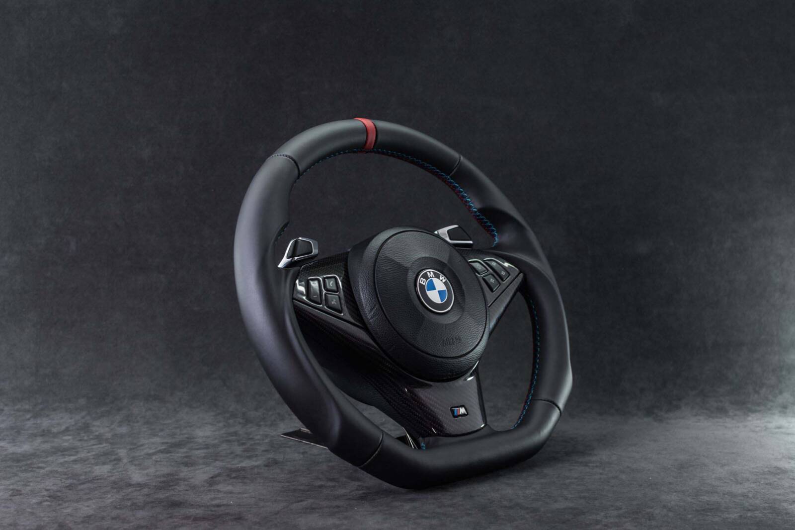 Steering wheel BMW E6X Paddle SMG Sport Carbon fiber/Napa/Red stripe - Image 3