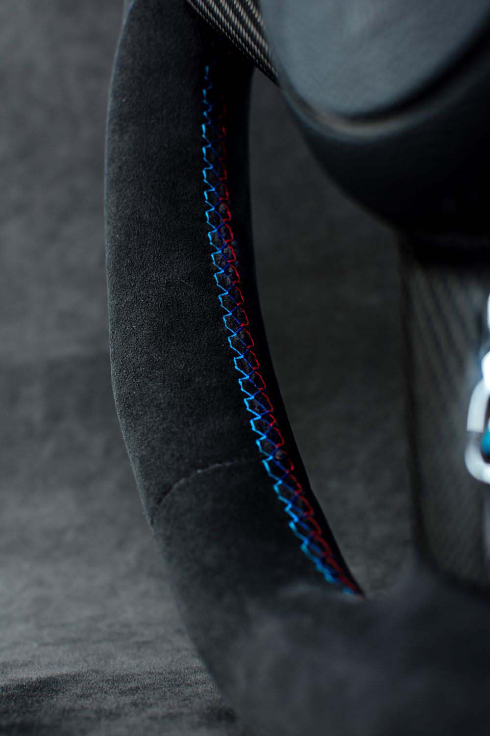 Steering wheel BMW E6X Paddle SMG Sport Carbon fiber/Alcantara/Blue stripe - Image 5