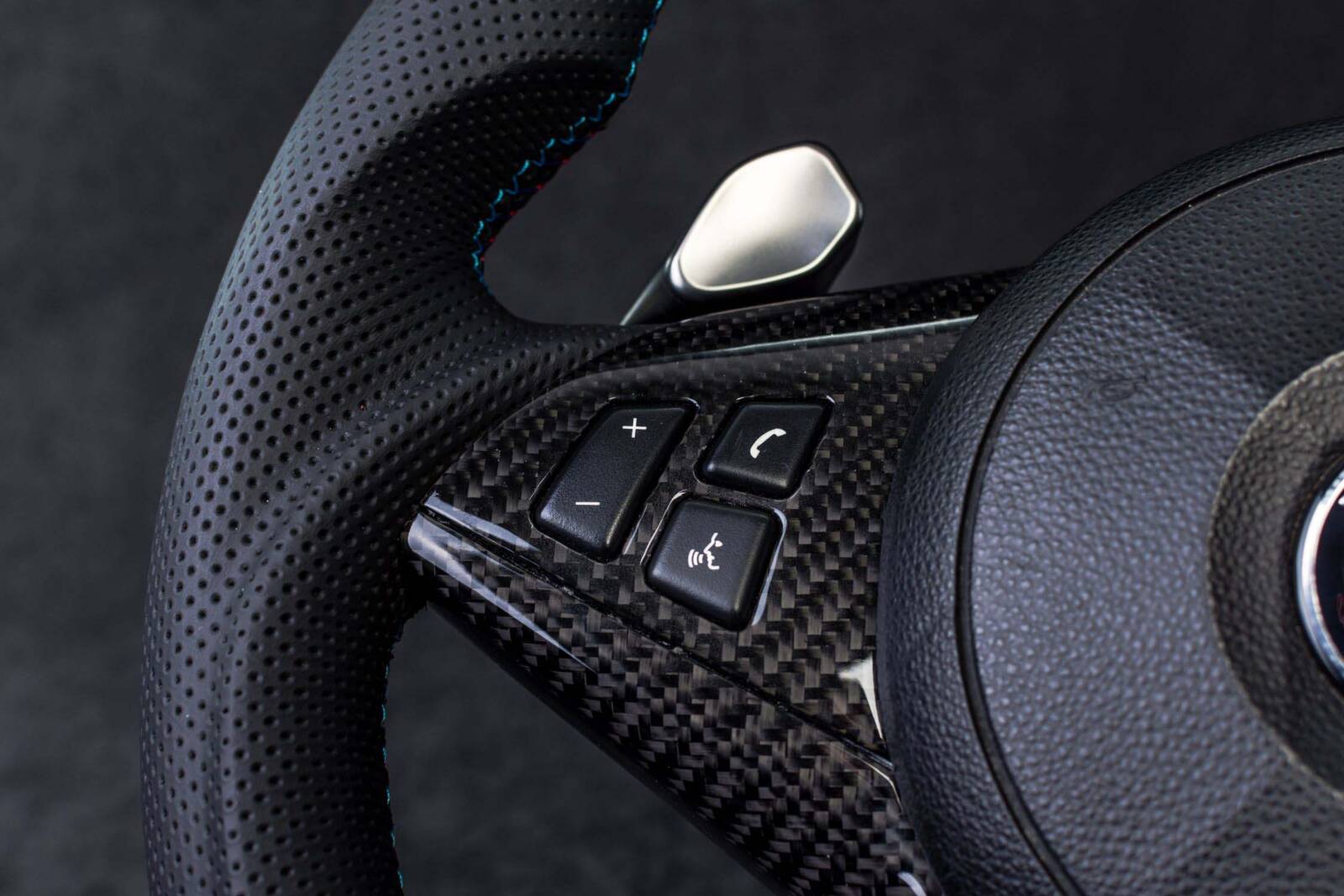 Steering wheel BMW E6X Paddle SMG Sport Carbon fiber/Alcantara/Perforated leather/Red stripe - Image 11