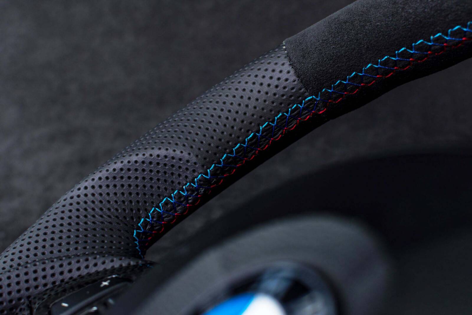Steering wheel BMW E6X Paddle SMG Sport Carbon fiber/Alcantara/Perforated leather/Red stripe - Image 8