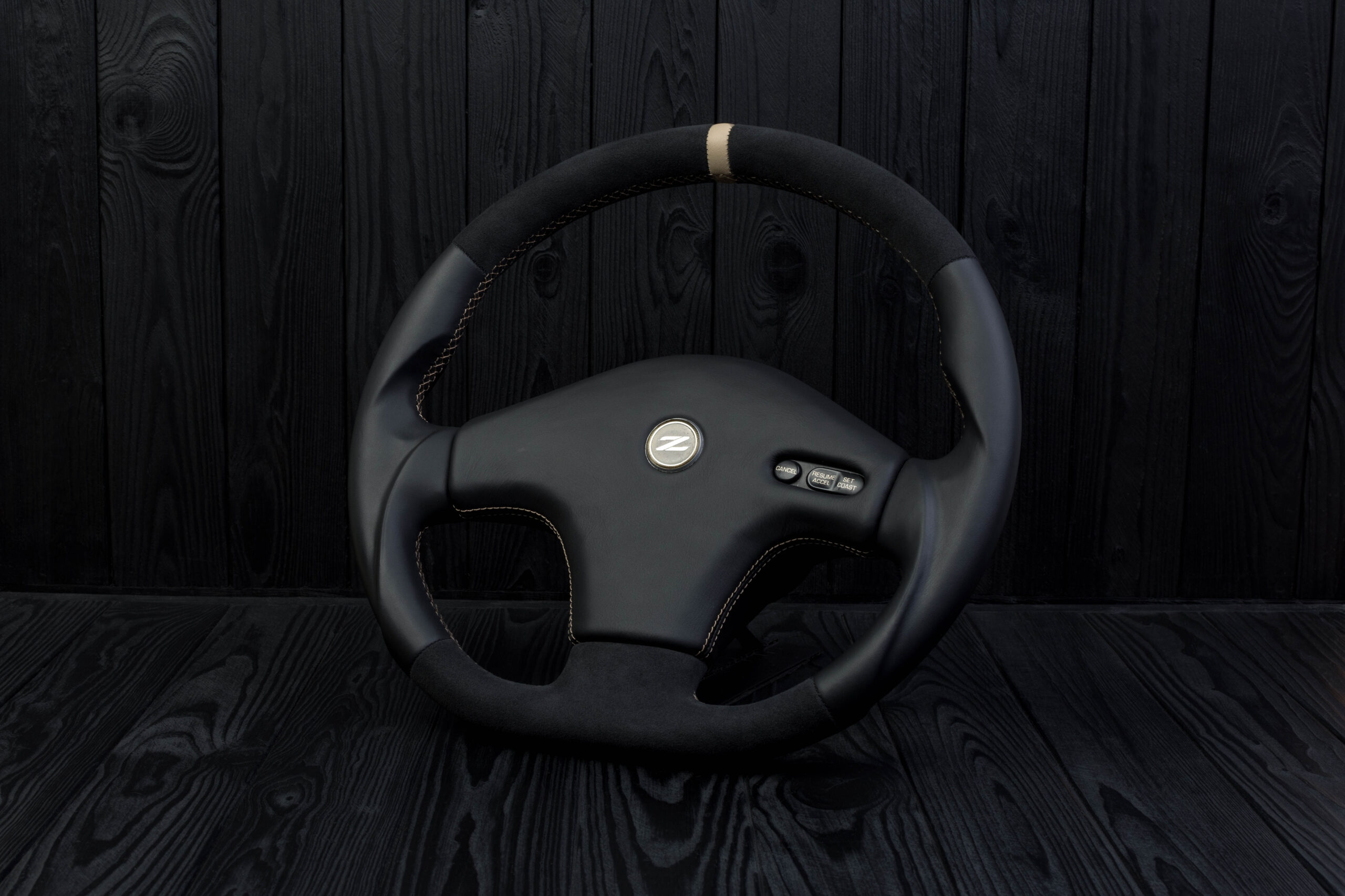 Steering wheel Nissan 300zx z32 1990-1996 Napa/Alcantara/Beige stripe (can be any color) - Image 3