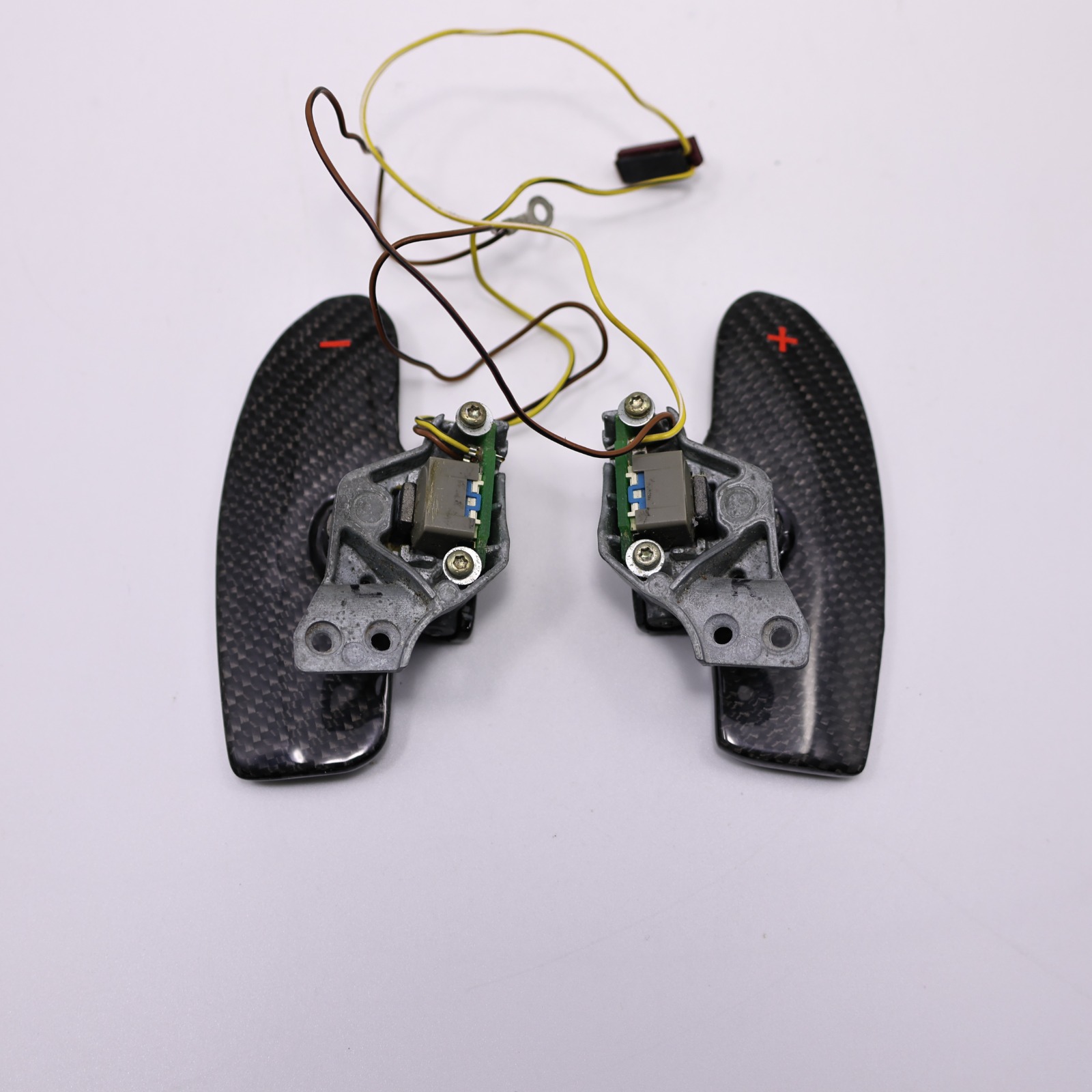 BMW M3 E46 SMG PADDLE SHIFTERS CARBON FIBER - Image 2