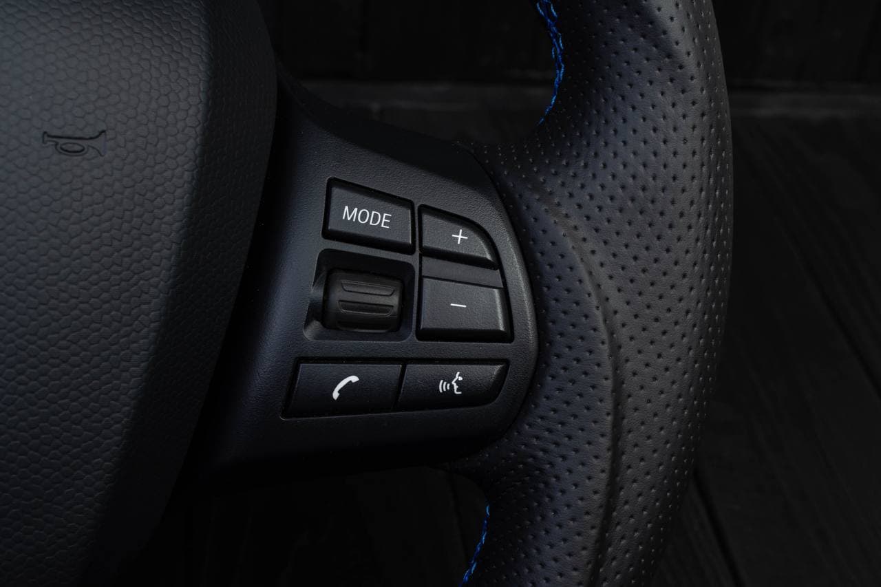 Steering wheel BMW i3 Napa/Perforated leather/Blue stripe - Image 13