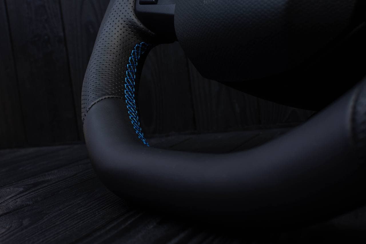 Steering wheel BMW i3 Napa/Perforated leather/Blue stripe - Image 11
