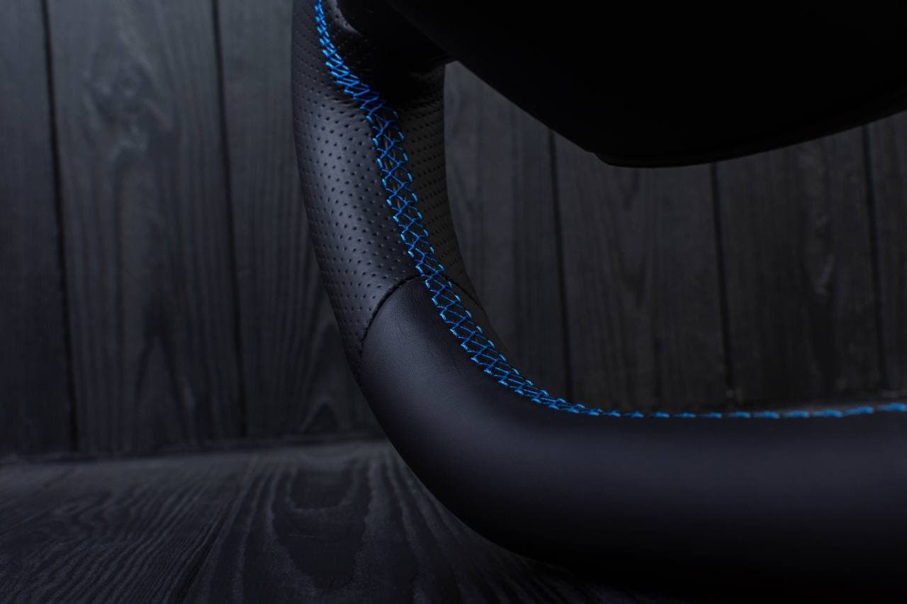 Steering wheel BMW i3 Napa/Perforated leather/Blue stripe - Image 7