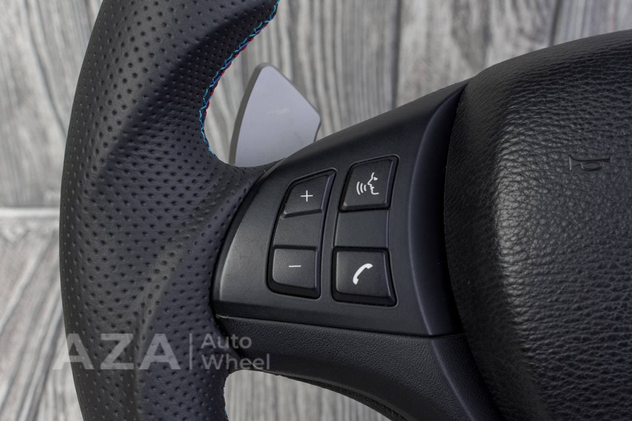 Steering wheel BMW X5M/ X6M E70/E71 Carbon fiber/Perforated leather/Led screen - Image 15