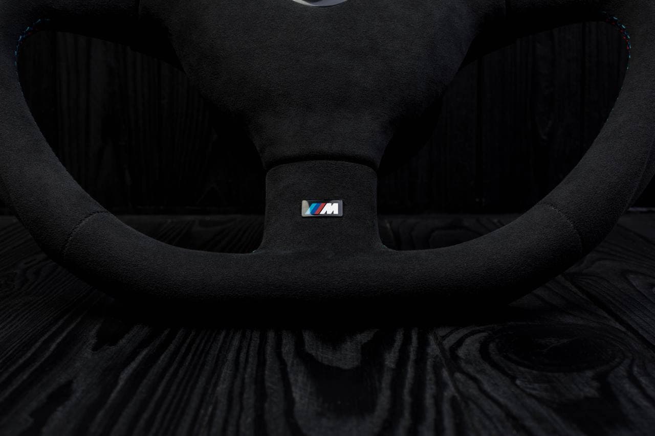 Steering wheel BMW E36 3 series 1995+ M-tech 2 flat bottom Alcantara/M stripe - Image 9