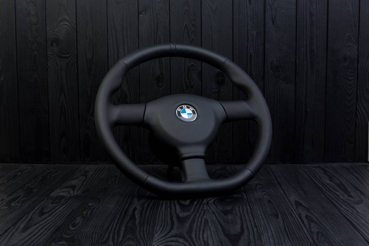 Steering wheel BMW E36 3 series 1995+ M-tech 2 flat bottom Napa/Perforated leather/Black stripe - Image 5