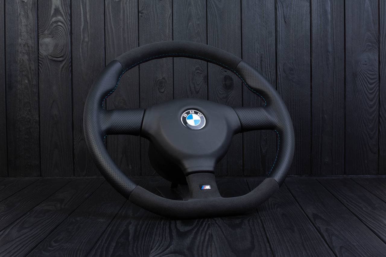 Steering wheel BMW E36 3 series 1995+ M-tech 2 flat bottom Alcantara/Perforated leather - Image 4