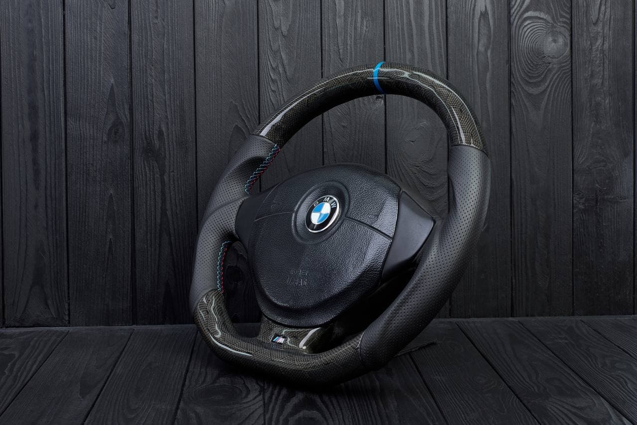 Steering wheel BMW e36 Z3 M roadster Carbon honeycomb/Perforated leather/Blue stripe - Image 5