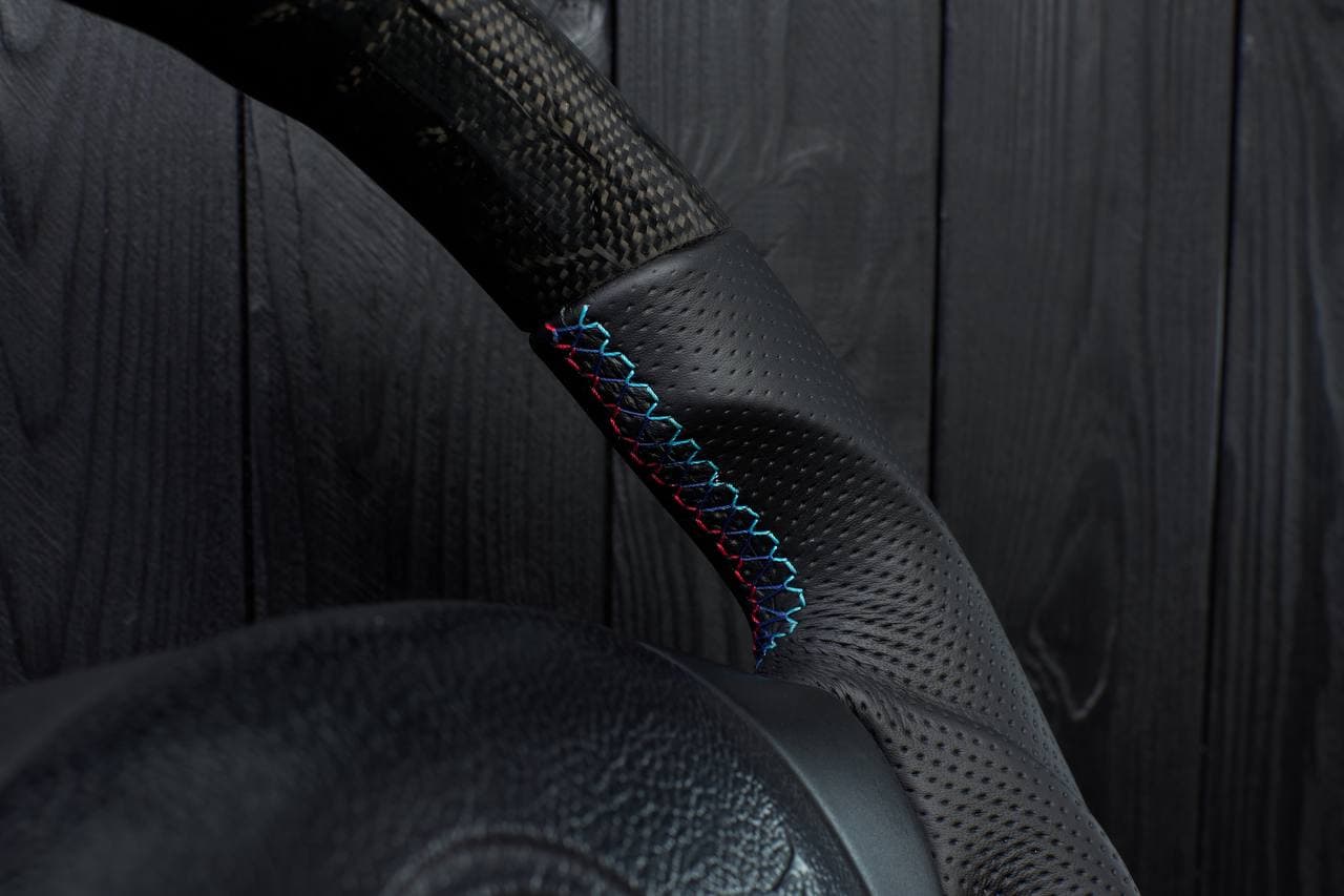 Steering wheel BMW e36 Z3 M roadster Carbon honeycomb/Perforated leather/Blue stripe - Image 12
