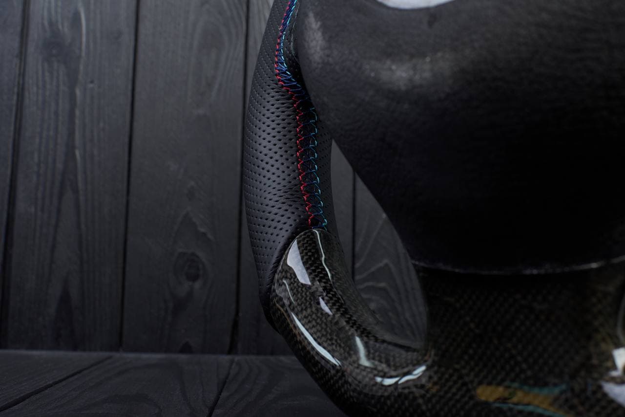 Steering wheel BMW e36 Z3 M roadster Carbon honeycomb/Perforated leather/Blue stripe - Image 7