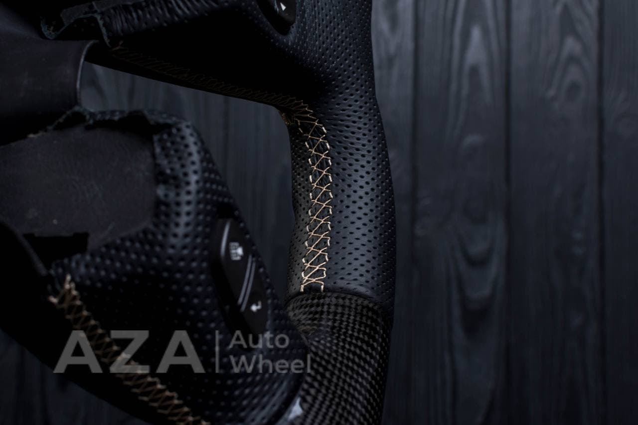 Steering wheel GM, Silverado, Sierra, Yukon, H2, Trailblazer (2003+) Carbon fiber/Perforated leather - Image 13