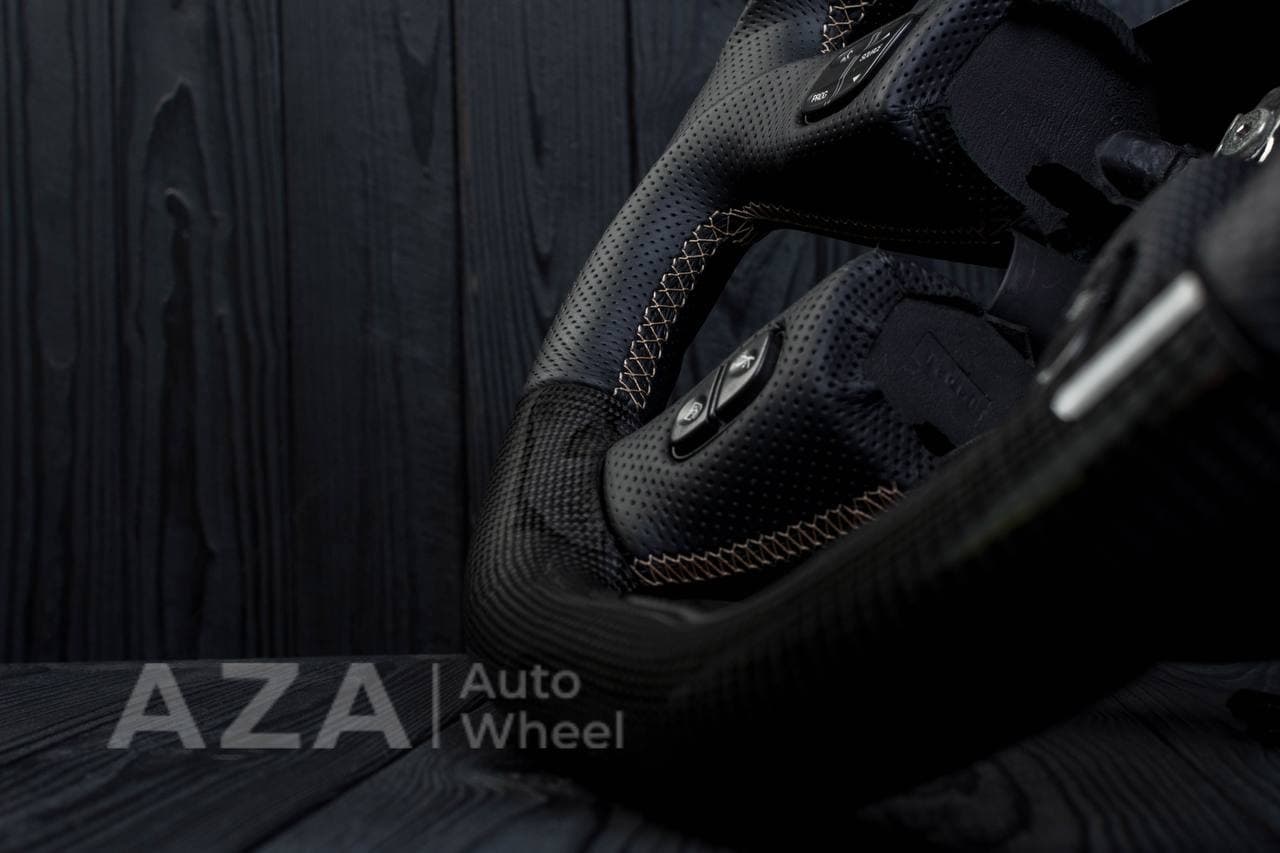 Steering wheel GM, Silverado, Sierra, Yukon, H2, Trailblazer (2003+) Carbon fiber/Perforated leather - Image 8