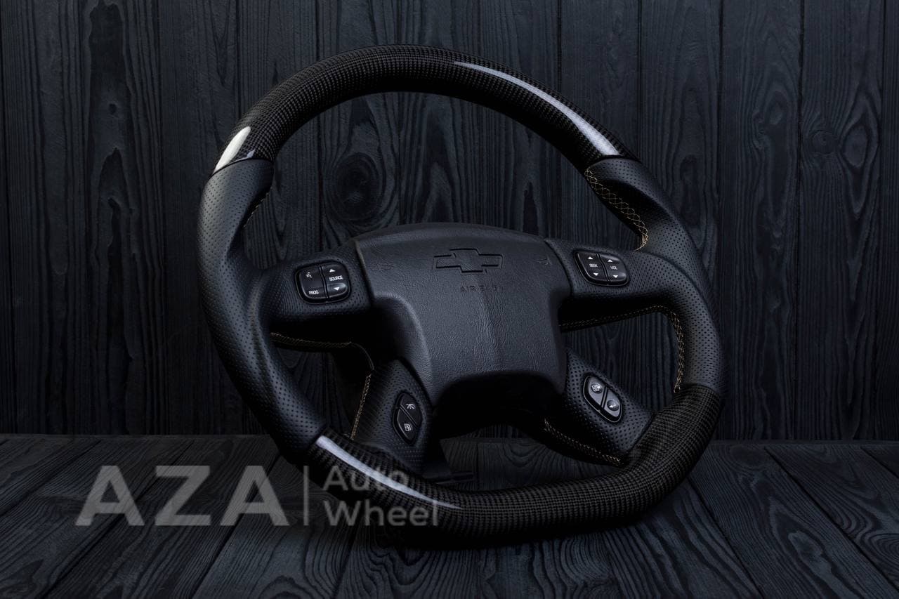 Steering wheel GM, Silverado, Sierra, Yukon, H2, Trailblazer (2003+) Carbon fiber/Perforated leather