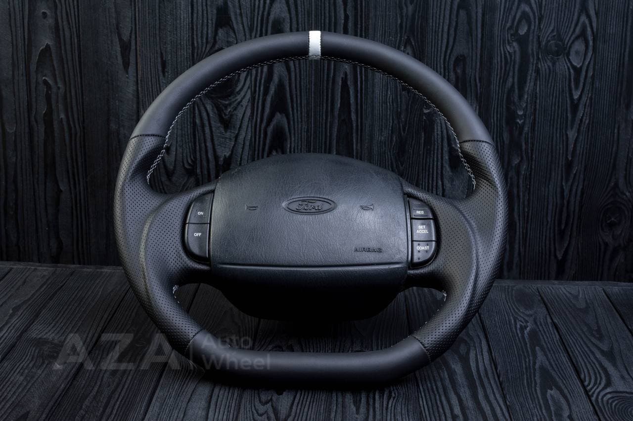Steering wheel Ford F150/F250/F350 97-2007 Napa/Perforated leather/White stripe