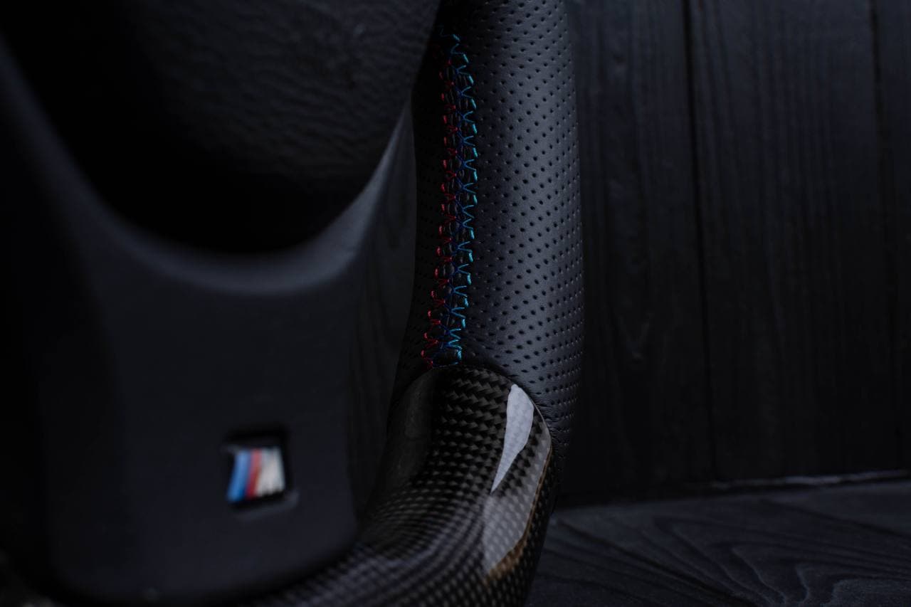 Steering wheel BMW X5/X6 Carbon fiber/Perforated leather/M stripe - Image 7