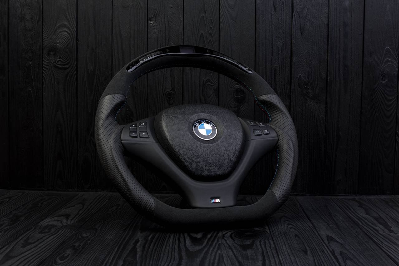 Steering wheel BMW X5/X6 Alcantara/Perforated leather/Led screen - Image 2