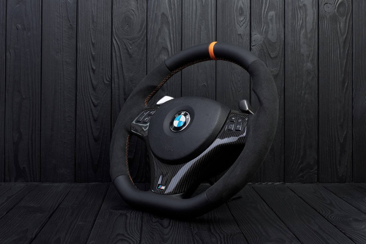 Steering wheel BMW Е9Х/Е8Х Carbon fiber/Napa/Alcantara/Orange stripe - Image 4