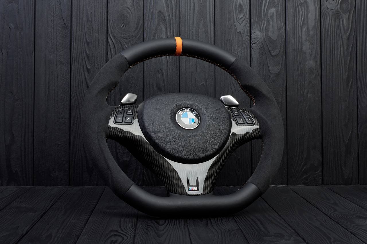 Steering wheel BMW Е9Х/Е8Х Carbon fiber/Napa/Alcantara/Orange stripe - Image 3