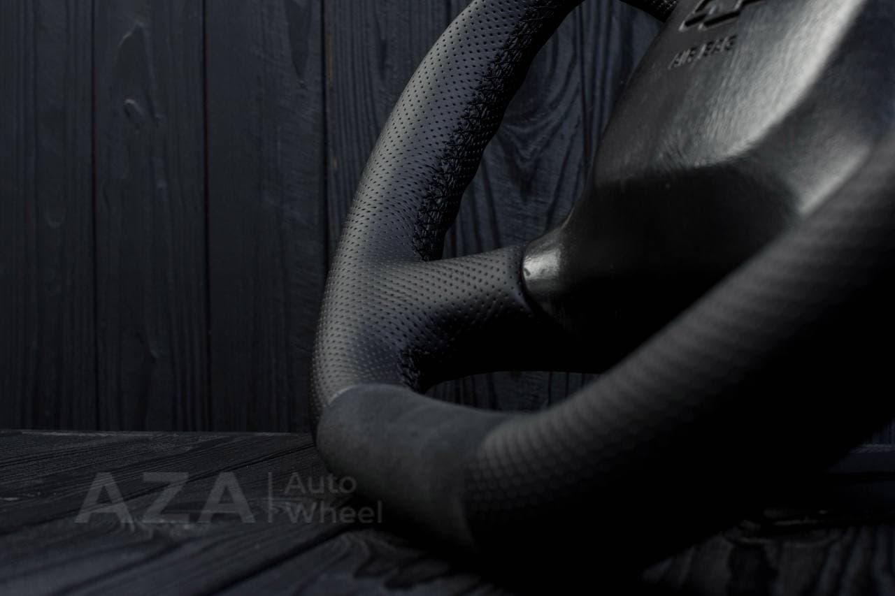 Steering wheel 98-2002 GM Silverado, Sierra, Escalade , Yukon, S10, Blazer, Tahoe, Suburban Alcantara/Perforated leather - Image 12