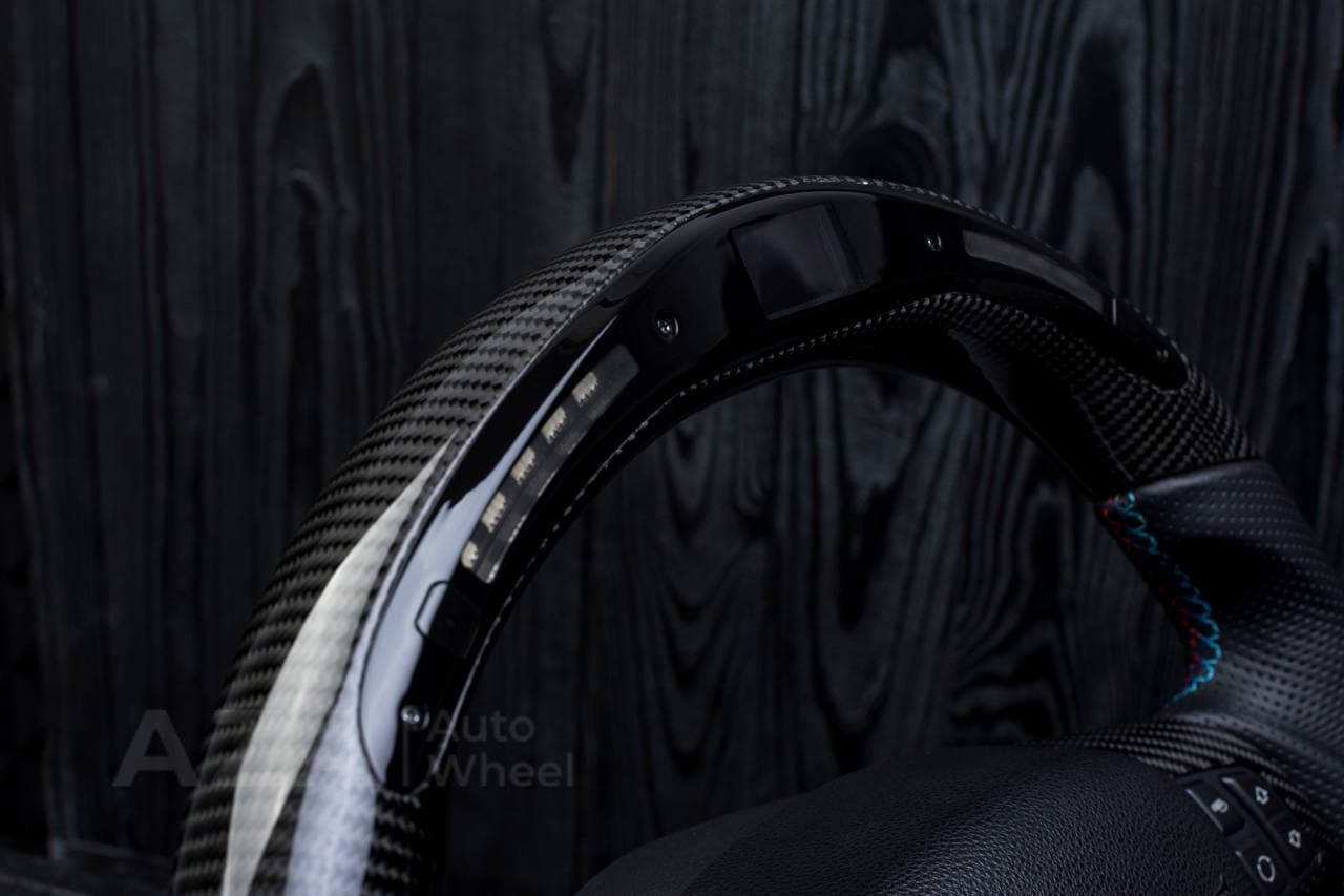 Steering wheel BMW E9X E8X Performance display+Carbon trim/Perforated leather - Image 11