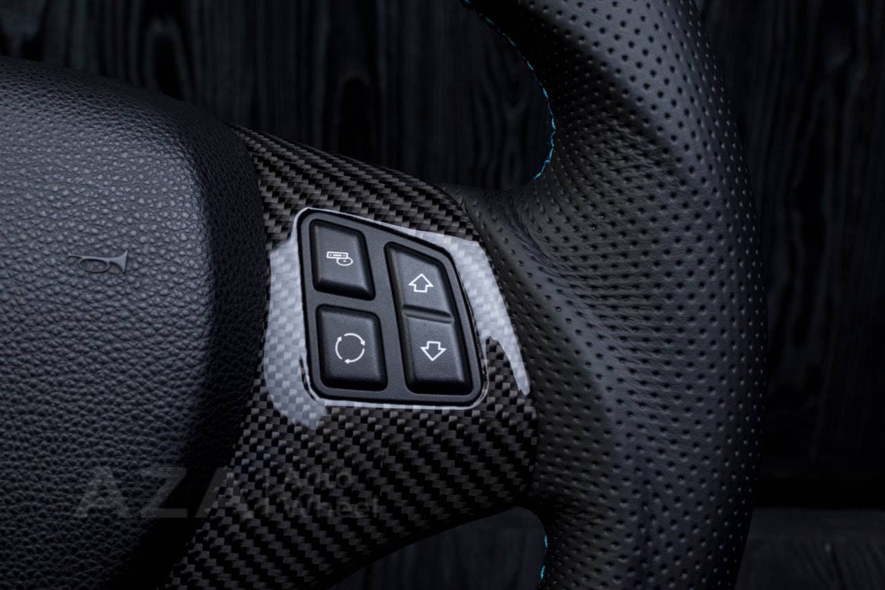 Steering wheel BMW E9X E8X Performance display+Carbon trim/Perforated leather - Image 7