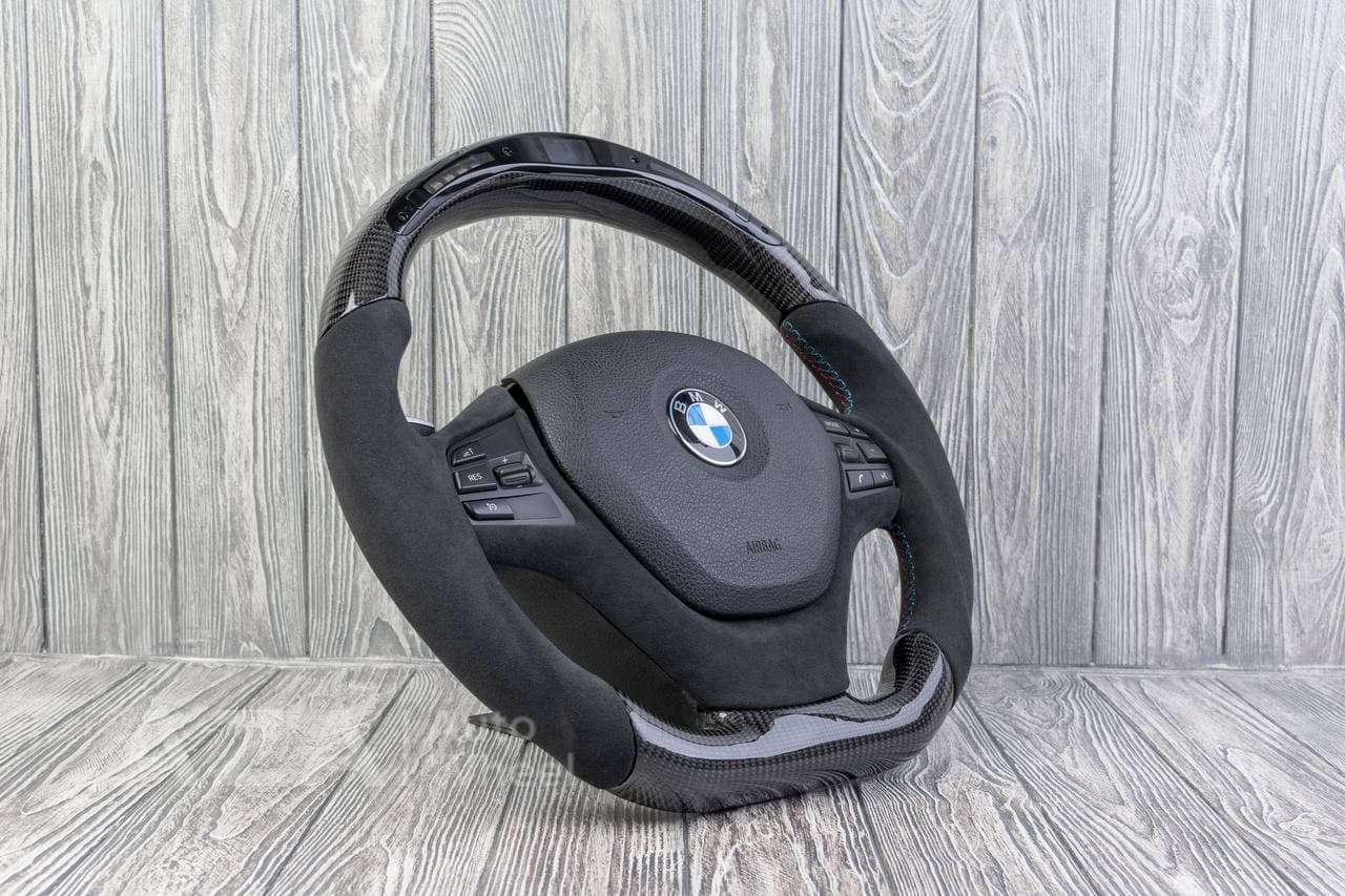 Steering wheel BMW F3X SPORTLINE Carbon fiber/Alcantara/Led screen - Image 4