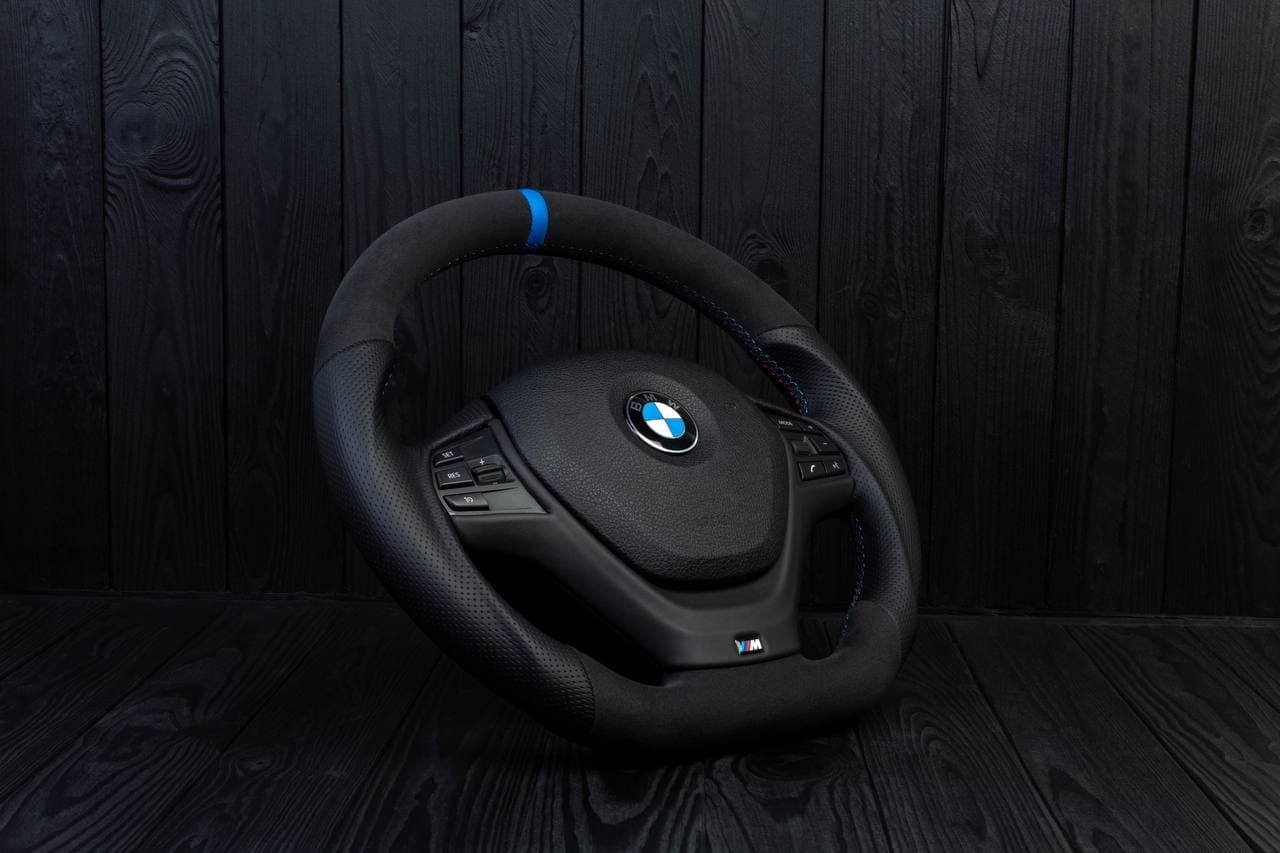 Steering wheel BMW F3X F2X SPORTLINE Napa/Perforated leather/Blue stripe - Image 4