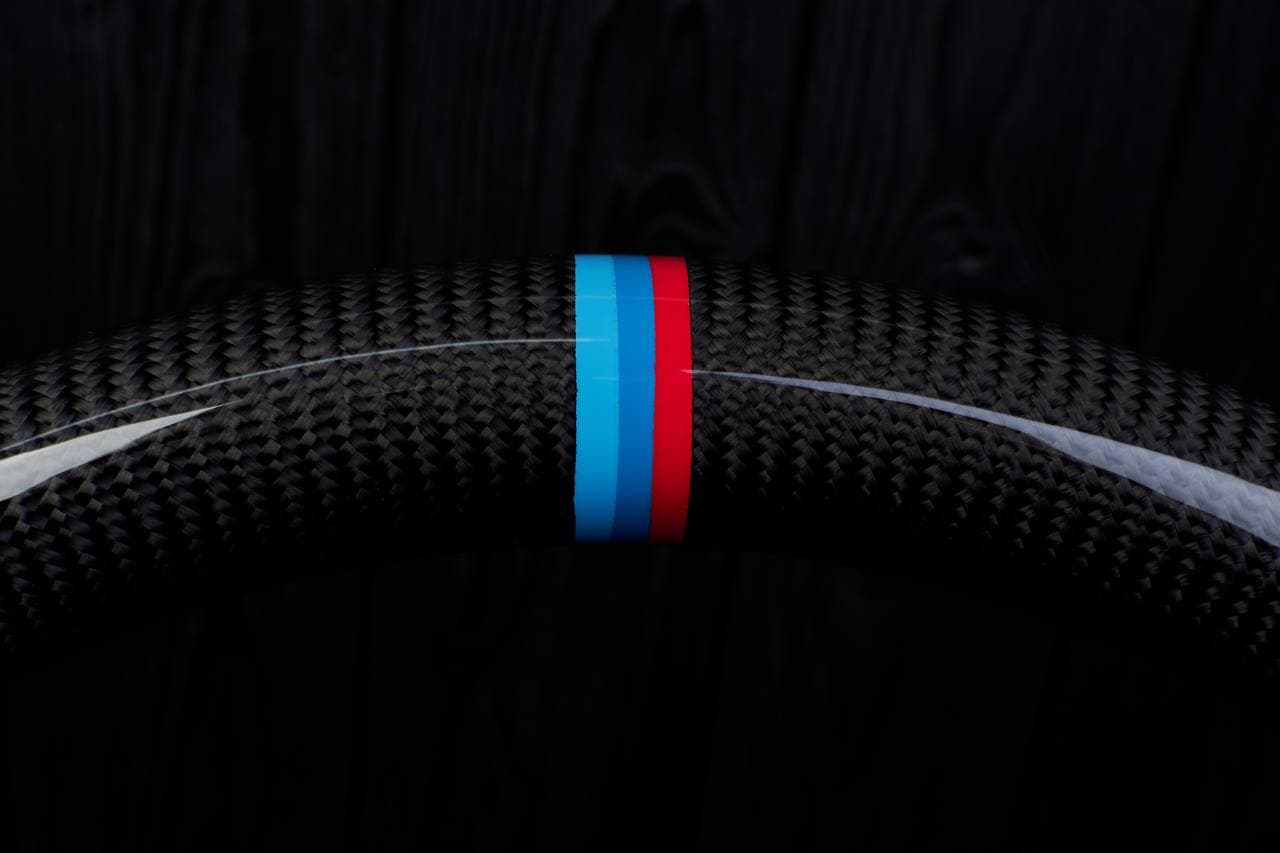 Steering wheel BMW 2011-2016 F10 5/6/7 SERIES Carbon fiber/Alcantara/M Stripe.LESS AIR BAG/paddles/buttons - Image 12
