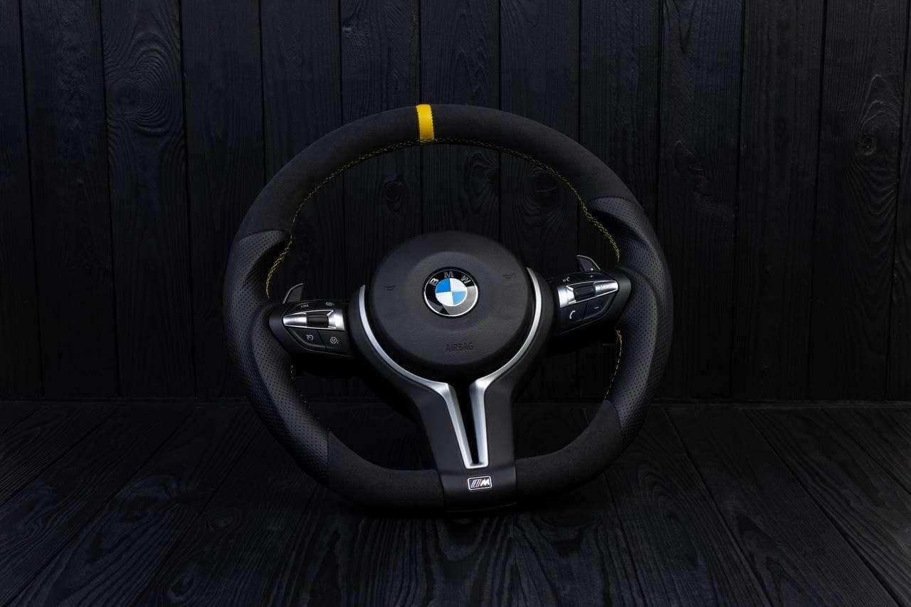 Steering wheel BMW 2011-2016 F10 5/6/7 SERIES LESS TRIMS/buttons/paddles/no air bag Alcantara/Perforated leather/Yellow stripe - Image 3
