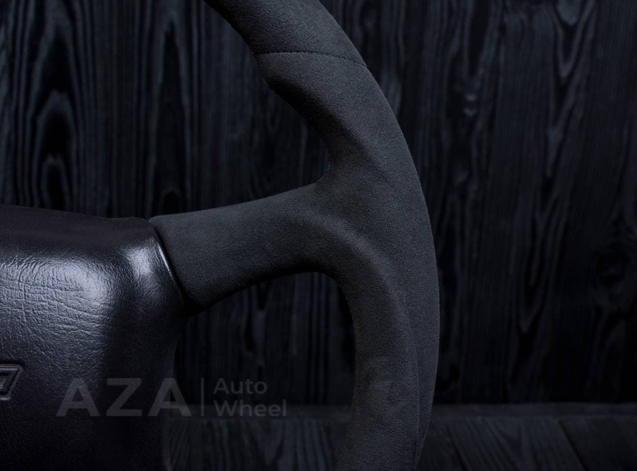 Steering wheel GM Silverado, Sierra, Escalade, Yukon, S10, Blazer, Tahoe, Suburban (1998-2002) Carbon fiber/Alcantara/Carbon ring - Image 12