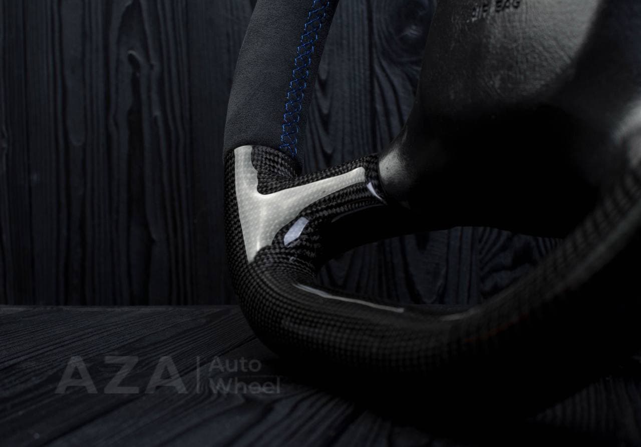 Steering wheel GM Silverado, Sierra, Escalade, Yukon, S10, Blazer, Tahoe, Suburban (1998-2002) Carbon fiber/Alcantara/Carbon ring - Image 9