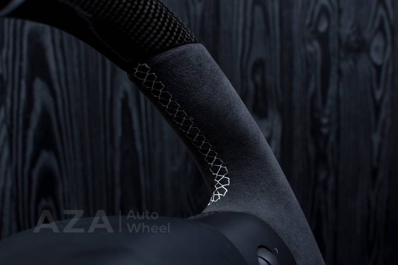 Steering wheel Tesla Model 3/Y Carbon fiber/Alcantara/White stripe - Image 10