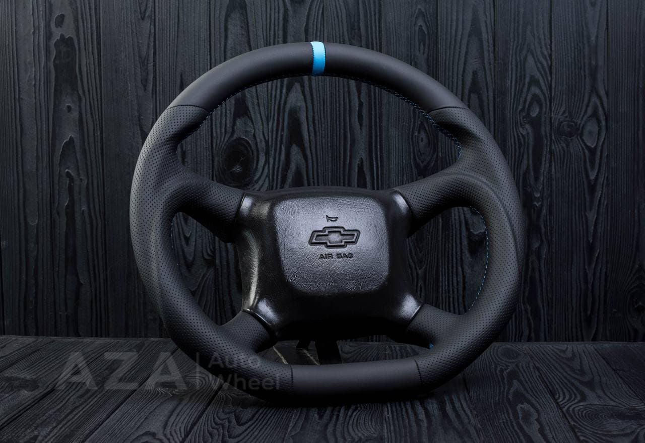 Steering wheel GM Silverado, Sierra, Escalade, Yukon, S10, Blazer, Tahoe, Suburban (1998-2002) Napa/Perforated leather/Blue stripe - Image 3