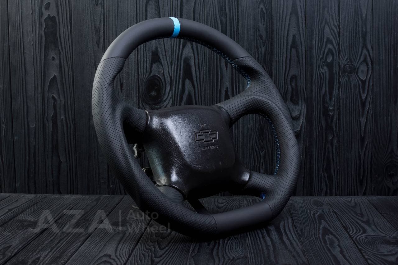 Steering wheel GM Silverado, Sierra, Escalade, Yukon, S10, Blazer, Tahoe, Suburban (1998-2002) Napa/Perforated leather/Blue stripe - Image 6