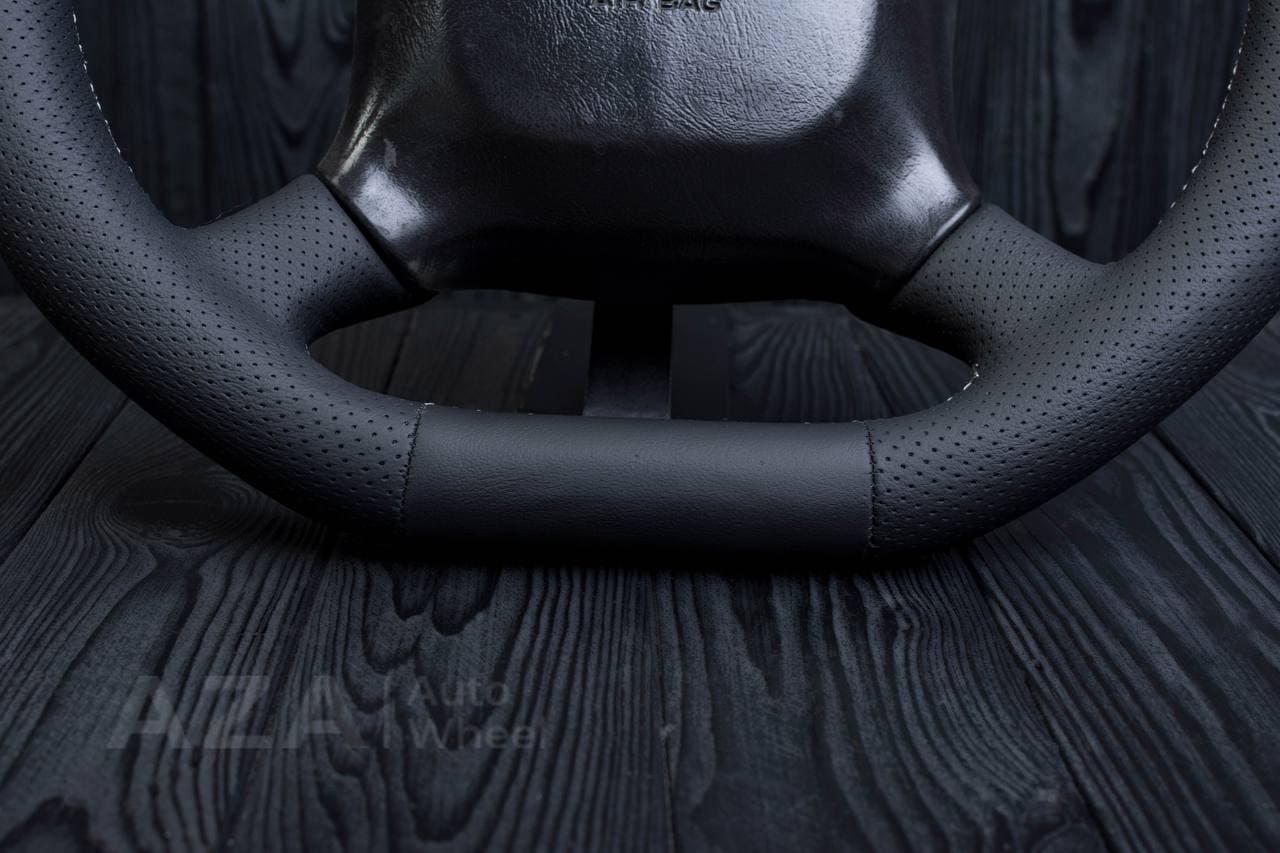 Steering wheel GM Silverado, Sierra, Escalade, Yukon, S10, Blazer, Tahoe, Suburban (1998-2002) Napa/Perforated leather/Grey stripe - Image 9