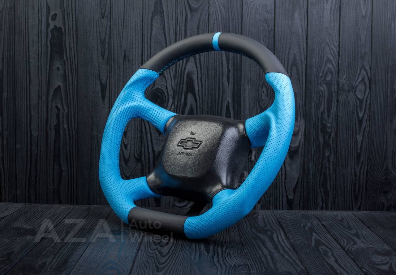 Steering wheel 98-2002 GM Silverado, Sierra, Escalade , Yukon, S10, Blazer, Tahoe, Suburban Napa/Perforated leather/Light blue - Image 4
